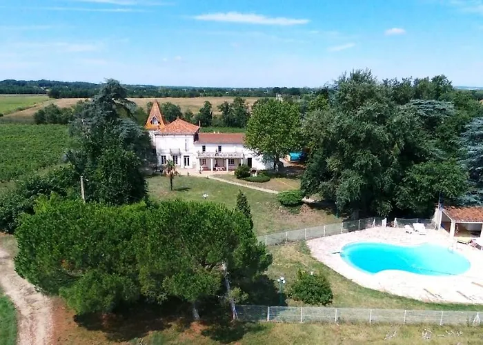 Chateau La Loge